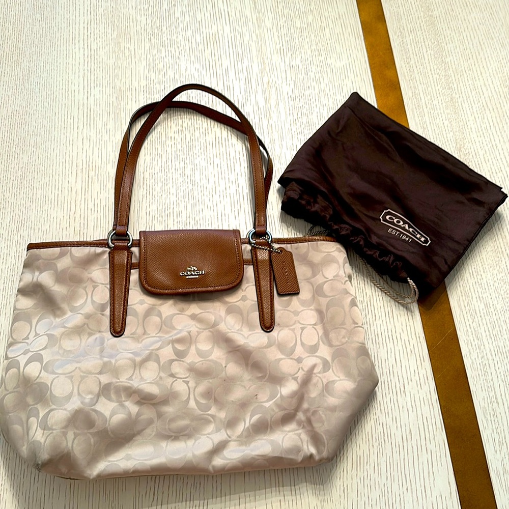 Coach purse